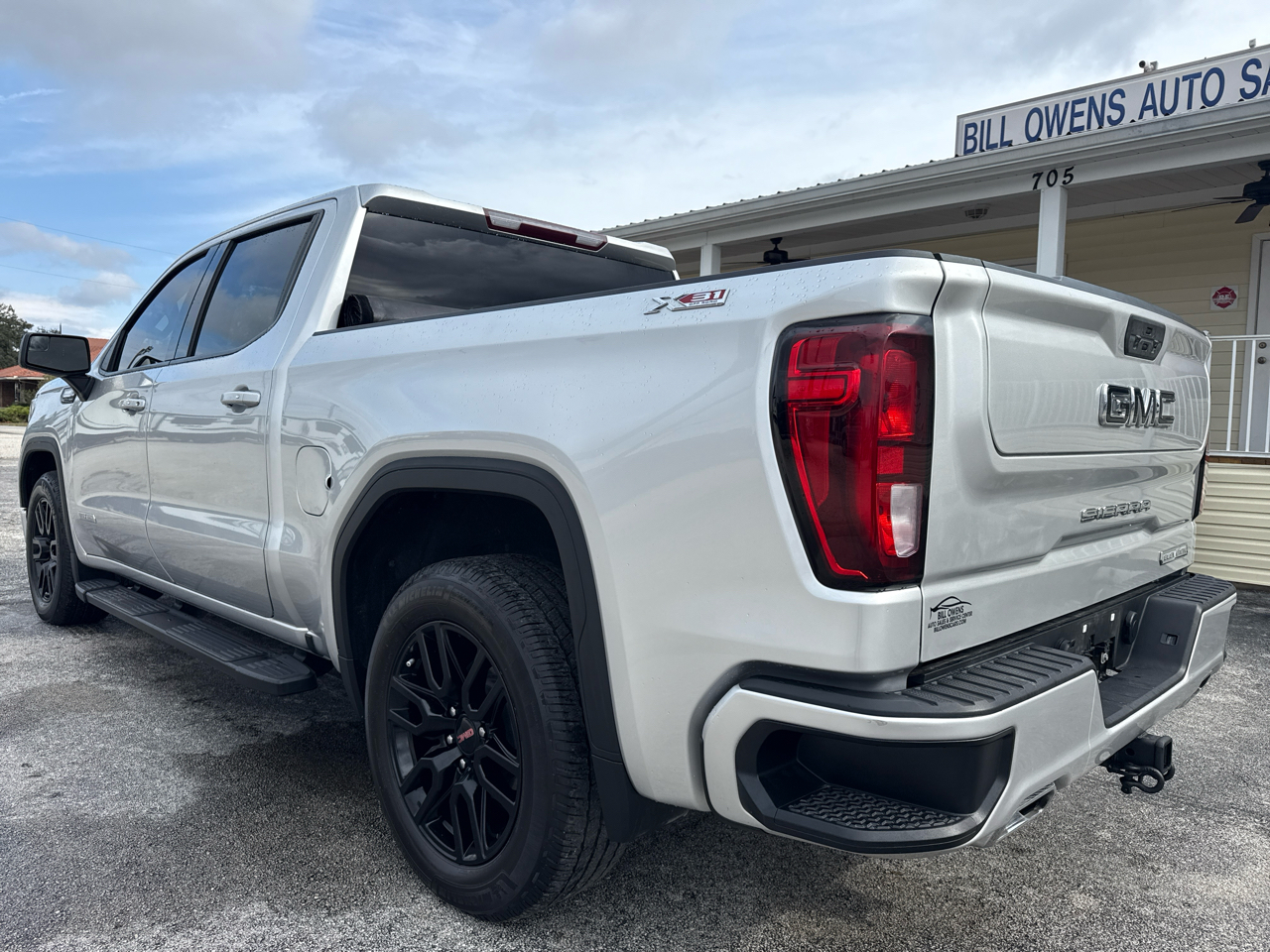 GMC Sierra 1500 Limited 4WD Crew Cab 147" Elevation w/3SB 2022