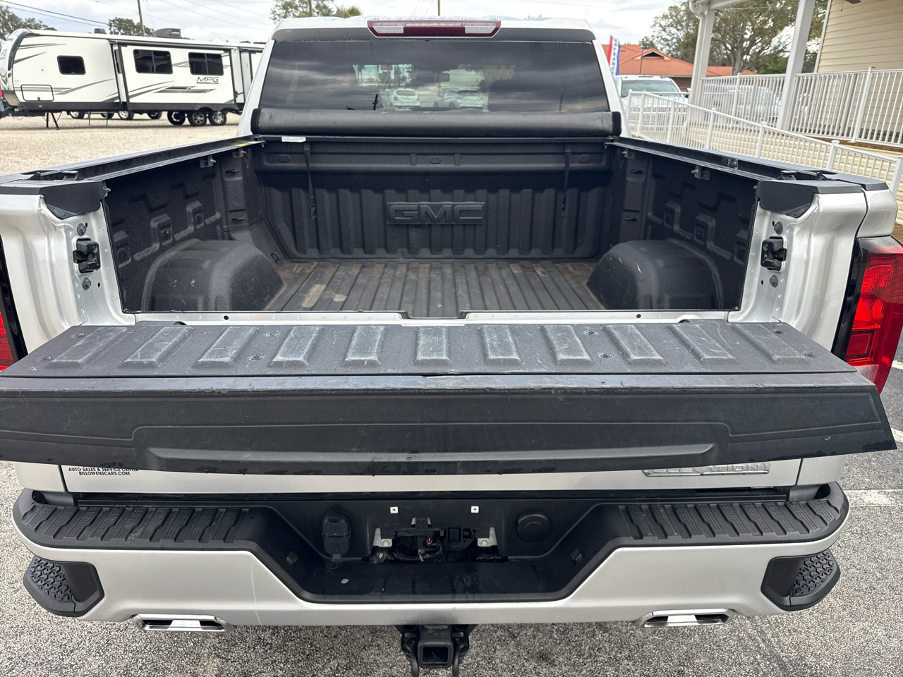 GMC Sierra 1500 Limited 4WD Crew Cab 147" Elevation w/3SB 2022