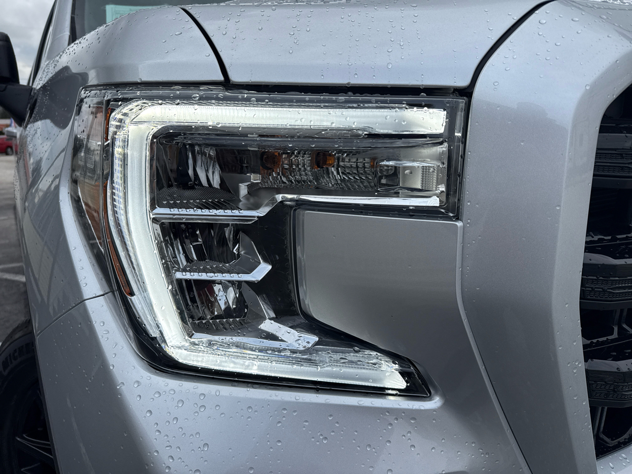 GMC Sierra 1500 Limited 4WD Crew Cab 147" Elevation w/3SB 2022