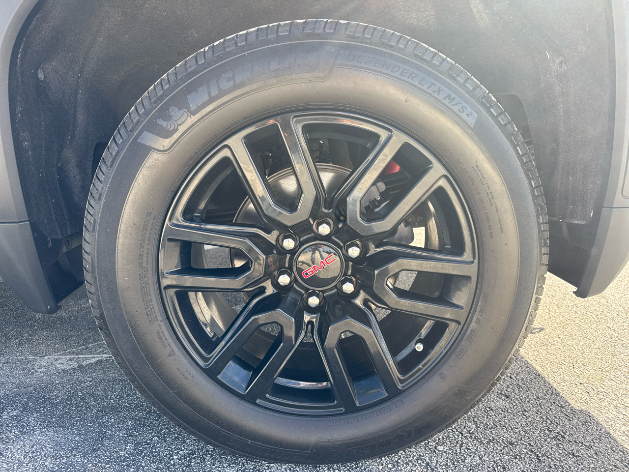 GMC Sierra 1500 Limited 4WD Crew Cab 147" Elevation w/3SB 2022