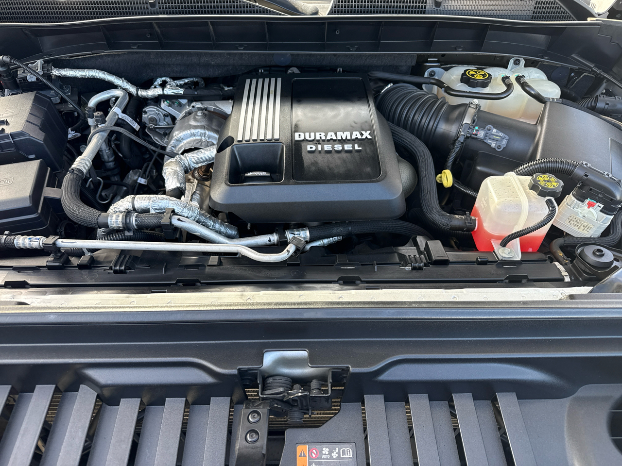 GMC Sierra 1500 Limited 4WD Crew Cab 147" Elevation w/3SB 2022