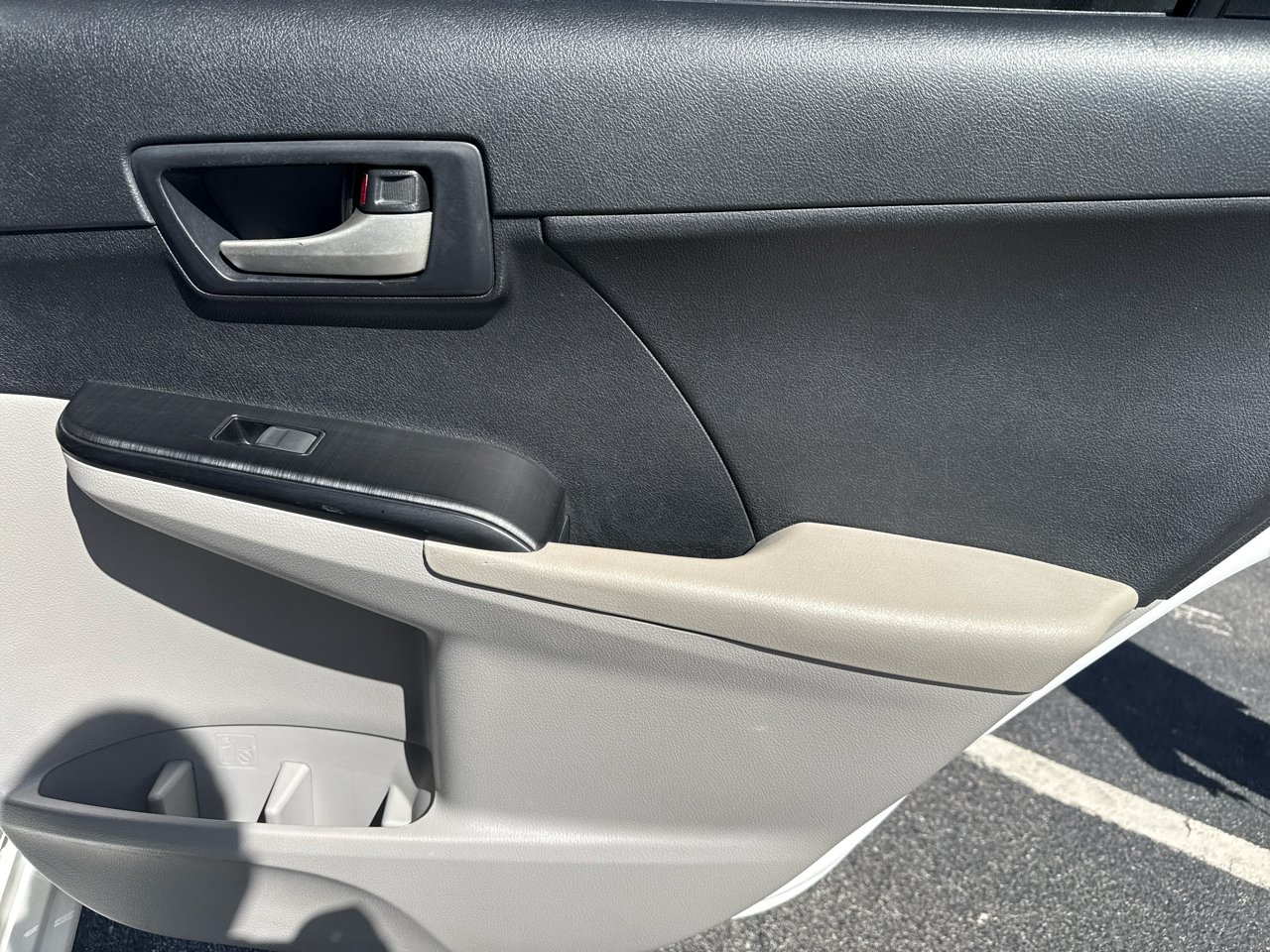 Toyota Camry 4dr Sdn I4 Auto L (Natl) 2013