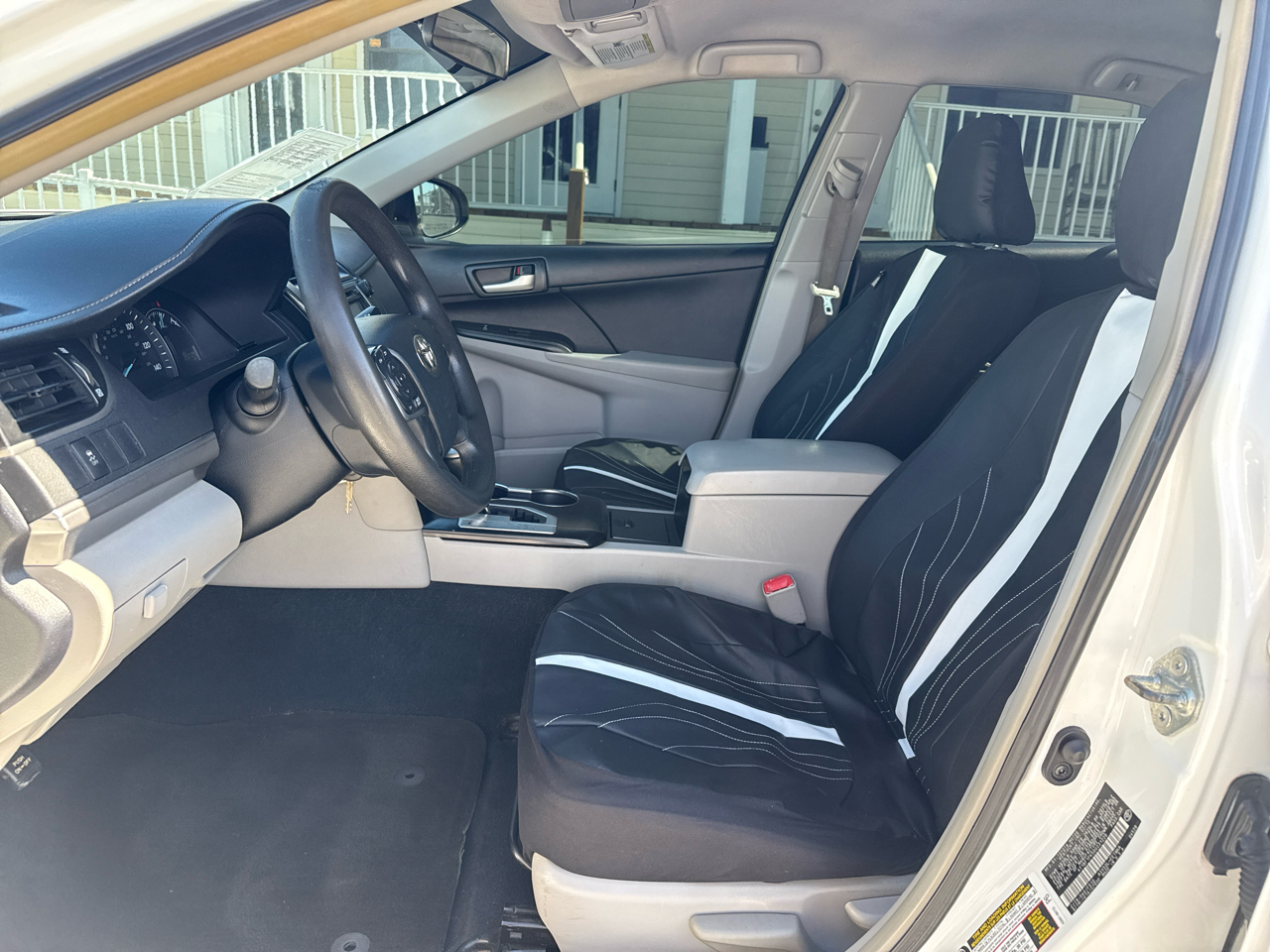 Toyota Camry 4dr Sdn I4 Auto L (Natl) 2013