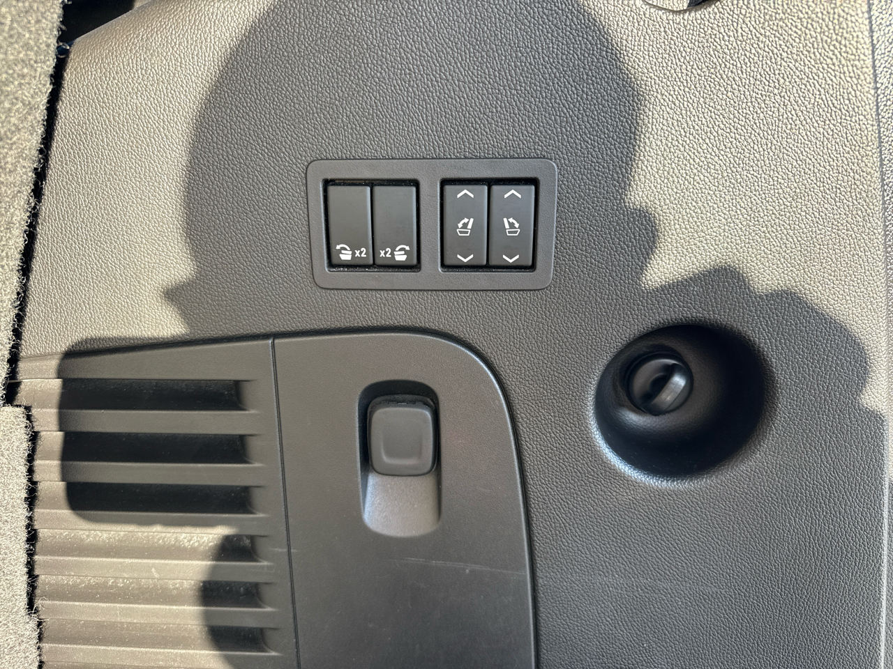 Chevrolet Tahoe 2WD 4dr LT 2018