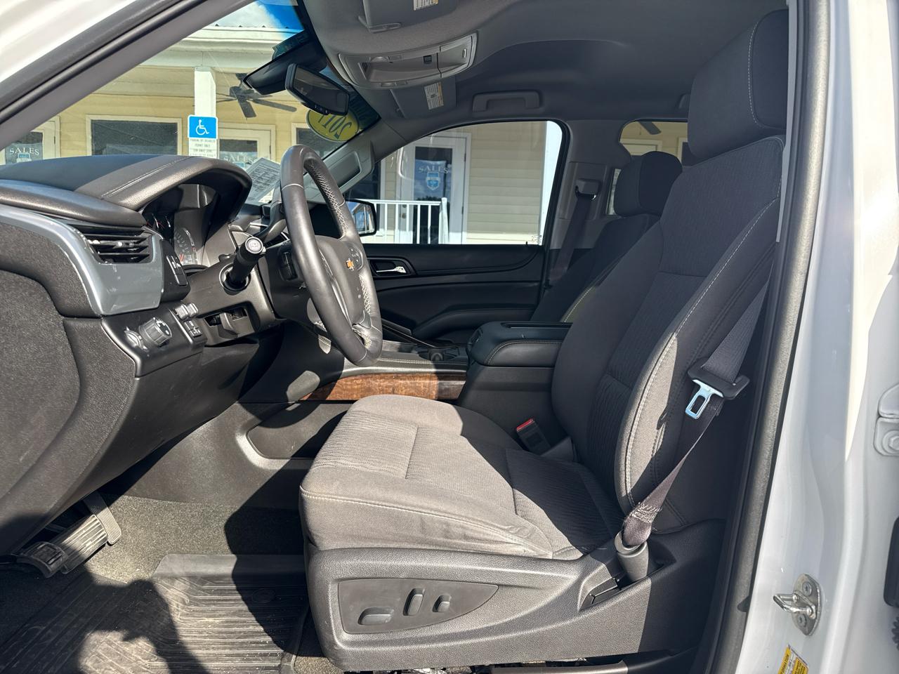 Chevrolet Tahoe 2WD 4dr LS 2017