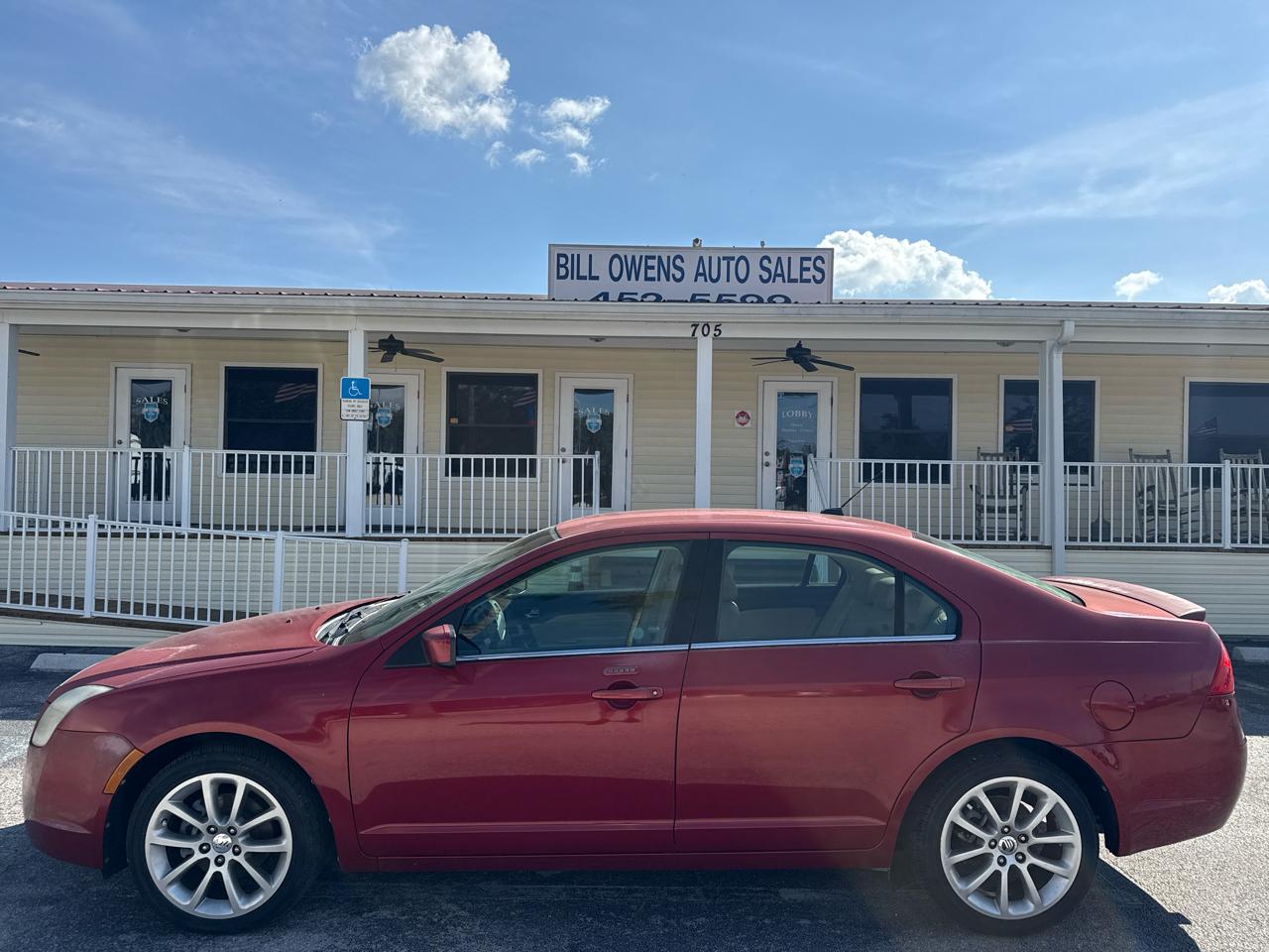 Mercury Milan 4dr Sdn Premier FWD 2010