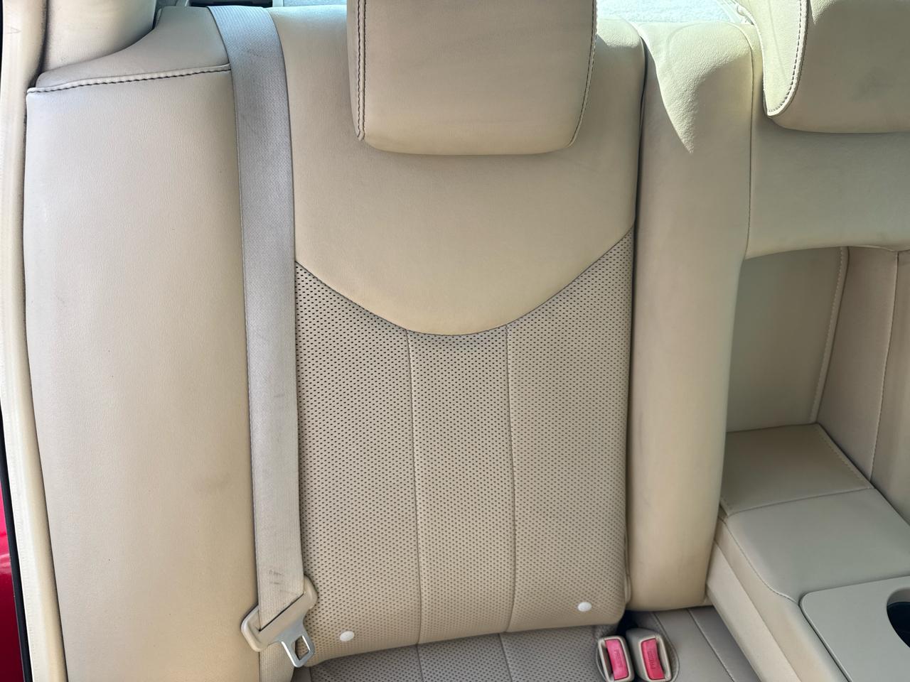 Mercury Milan 4dr Sdn Premier FWD 2010