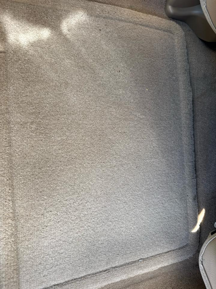 Mercury Milan 4dr Sdn Premier FWD 2010