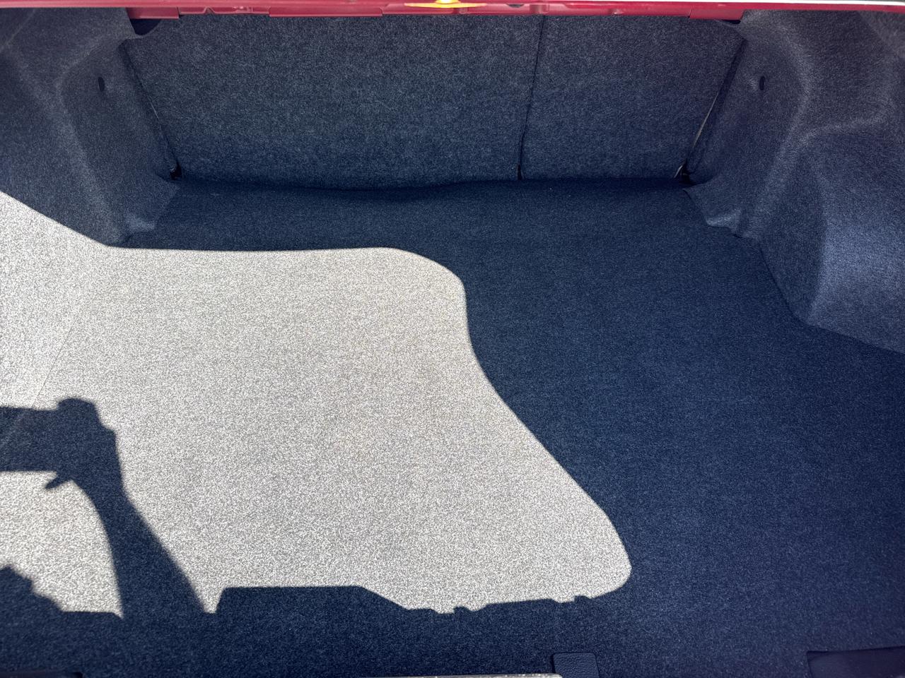 Mercury Milan 4dr Sdn Premier FWD 2010