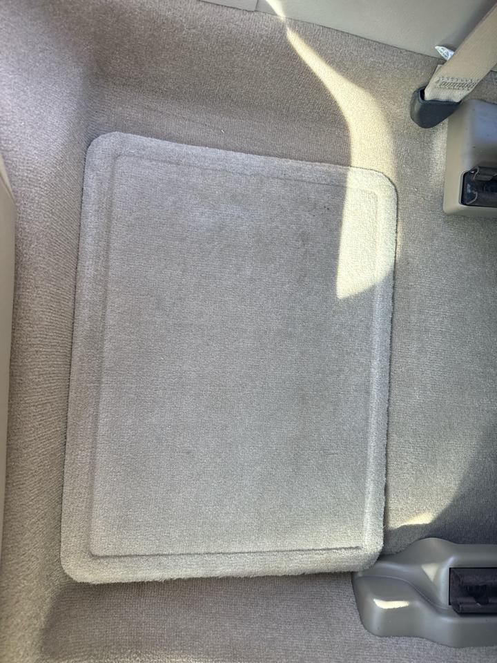 Mercury Milan 4dr Sdn Premier FWD 2010