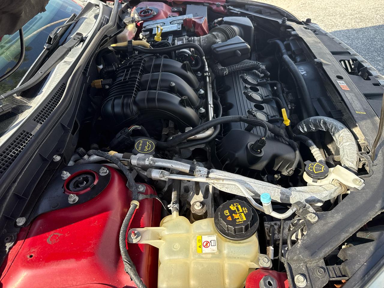 Mercury Milan 4dr Sdn Premier FWD 2010