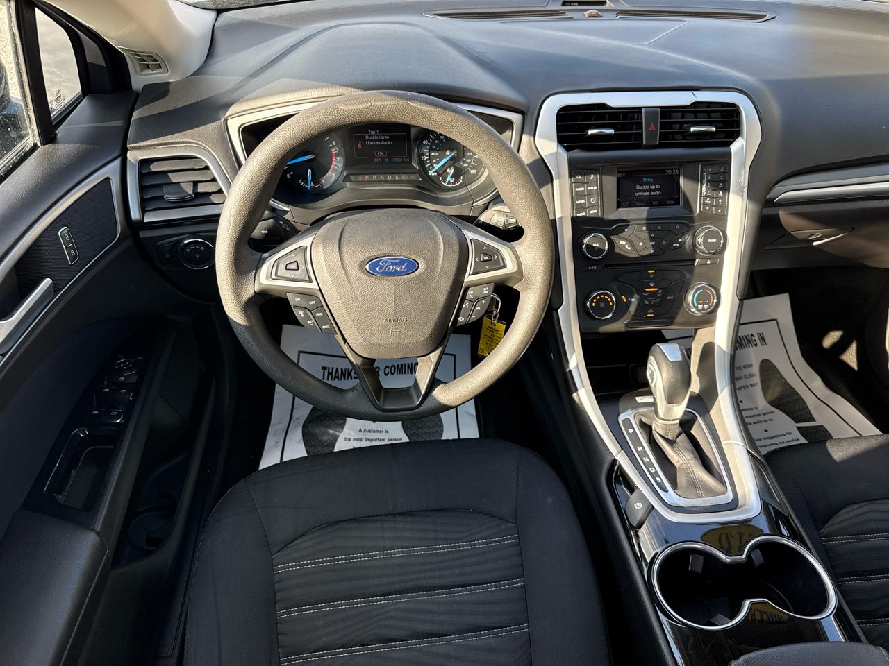 Ford Fusion 4dr Sdn SE FWD 2016