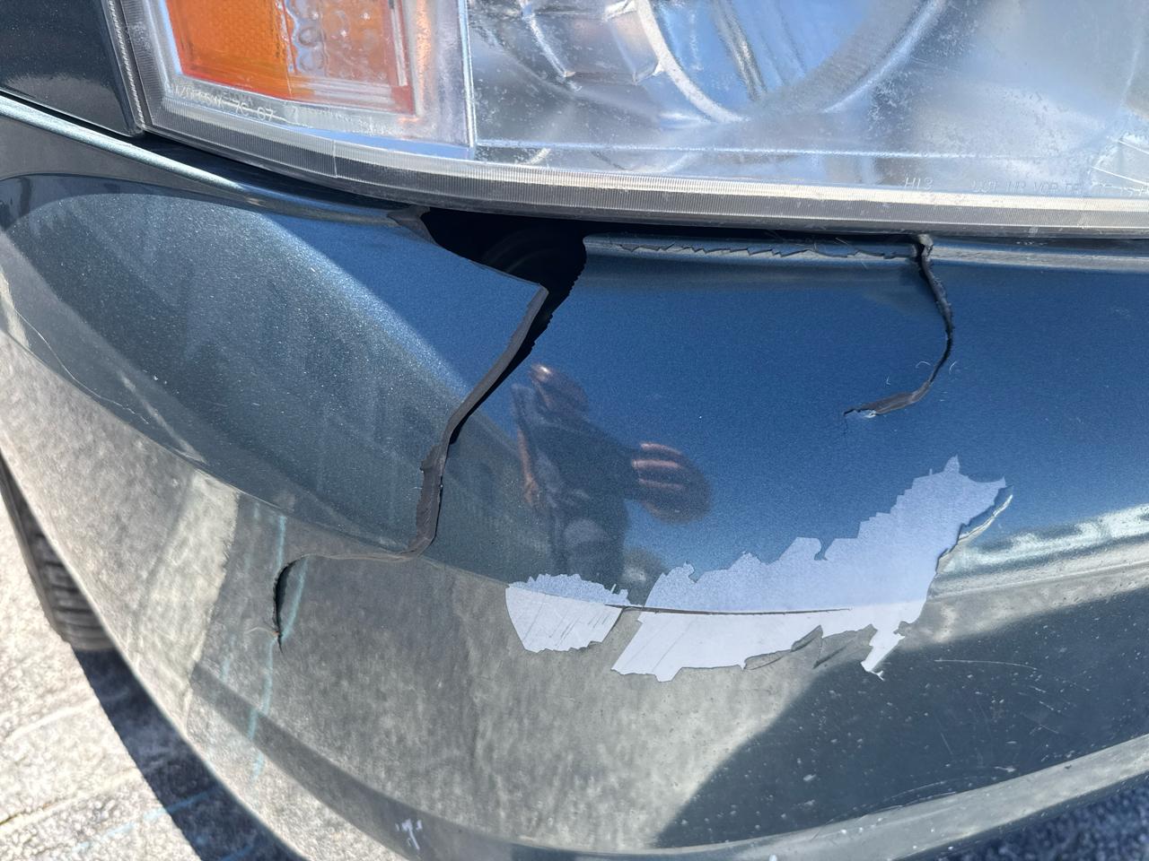 GMC Yukon Denali AWD 4dr 2008