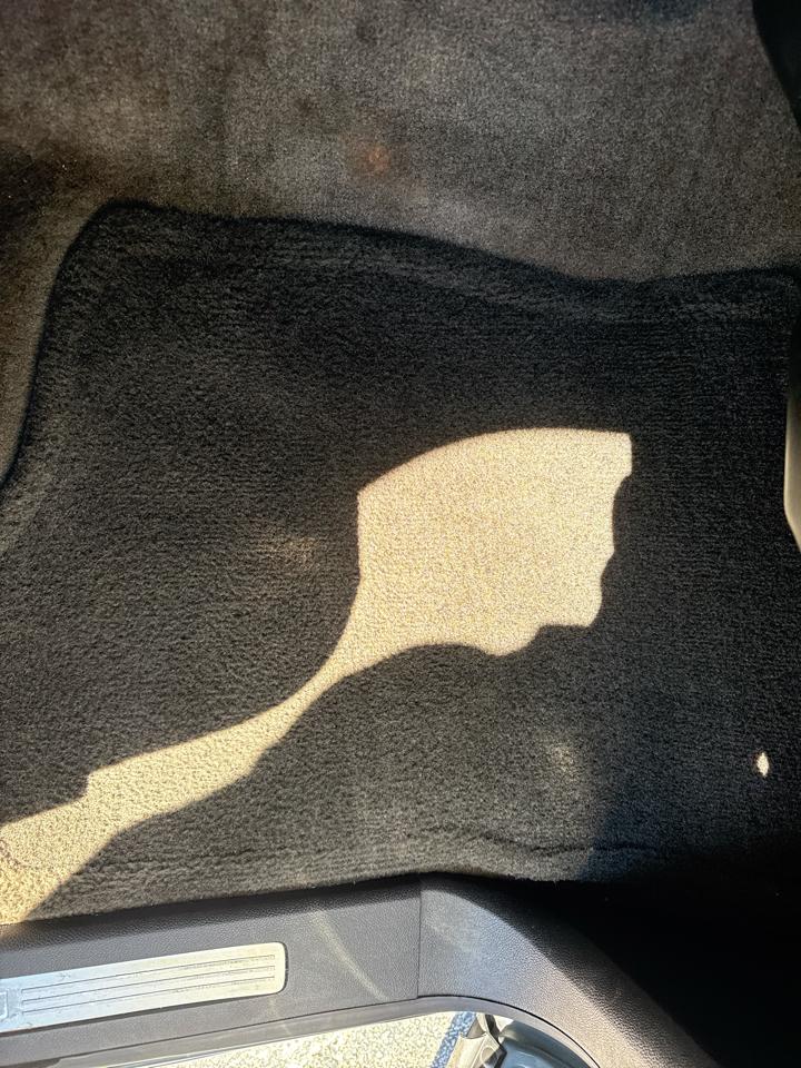 GMC Yukon Denali AWD 4dr 2008