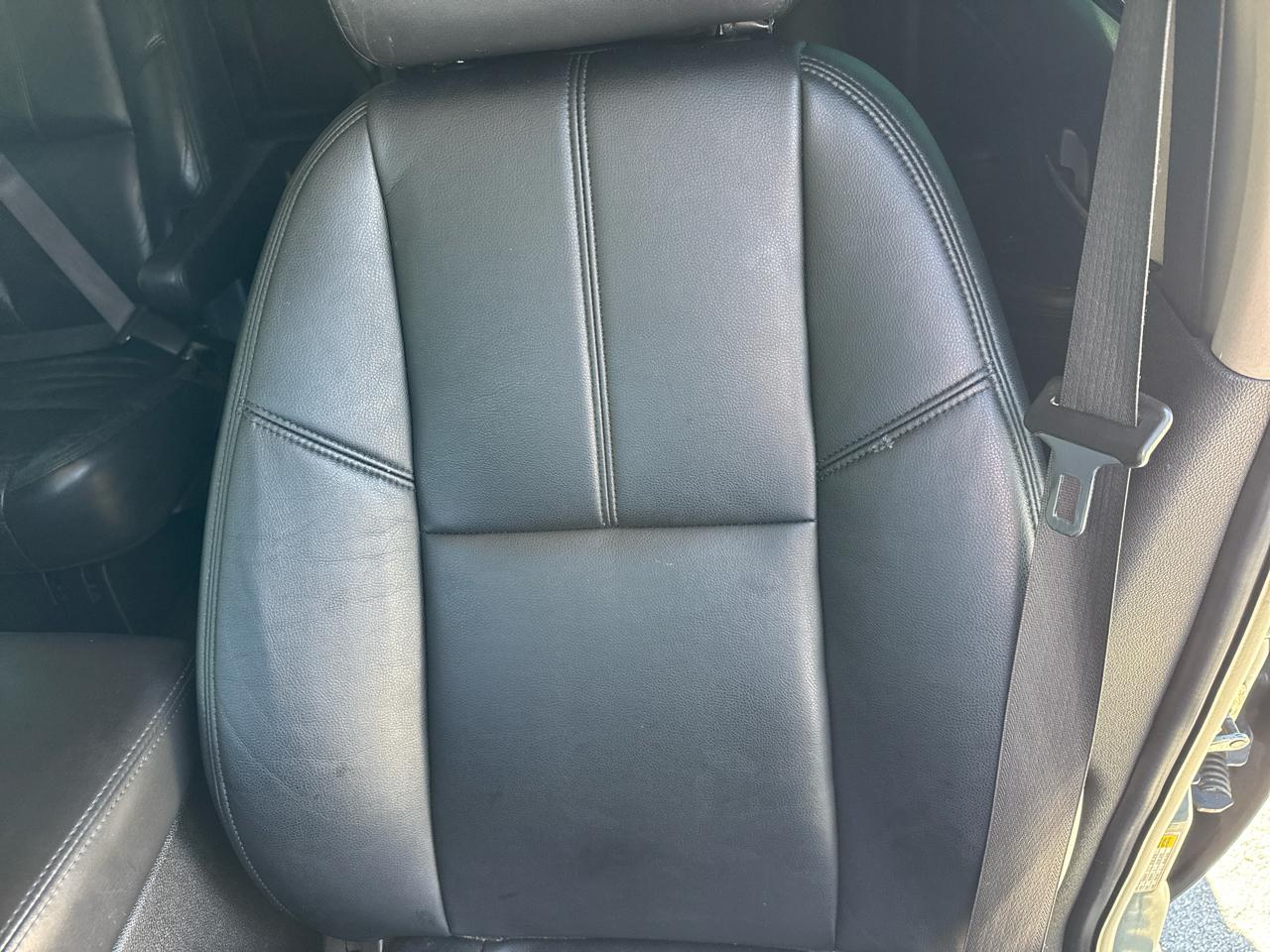 GMC Yukon Denali AWD 4dr 2008