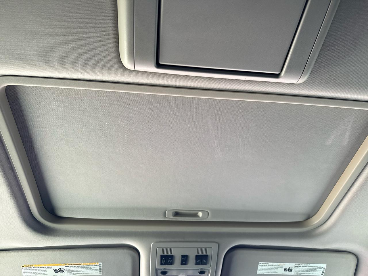 GMC Yukon Denali AWD 4dr 2008