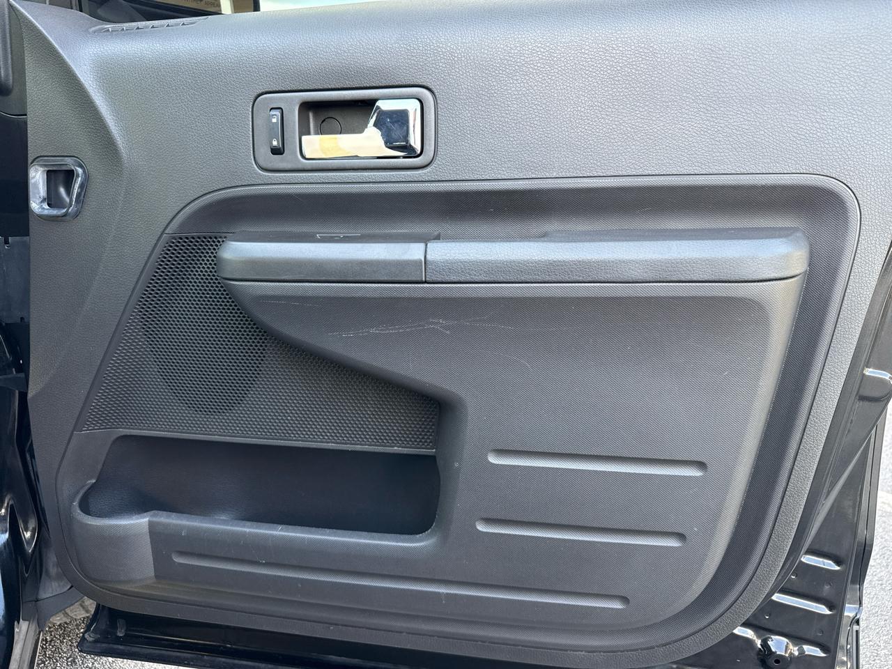 Ford Edge 4dr SEL FWD 2010