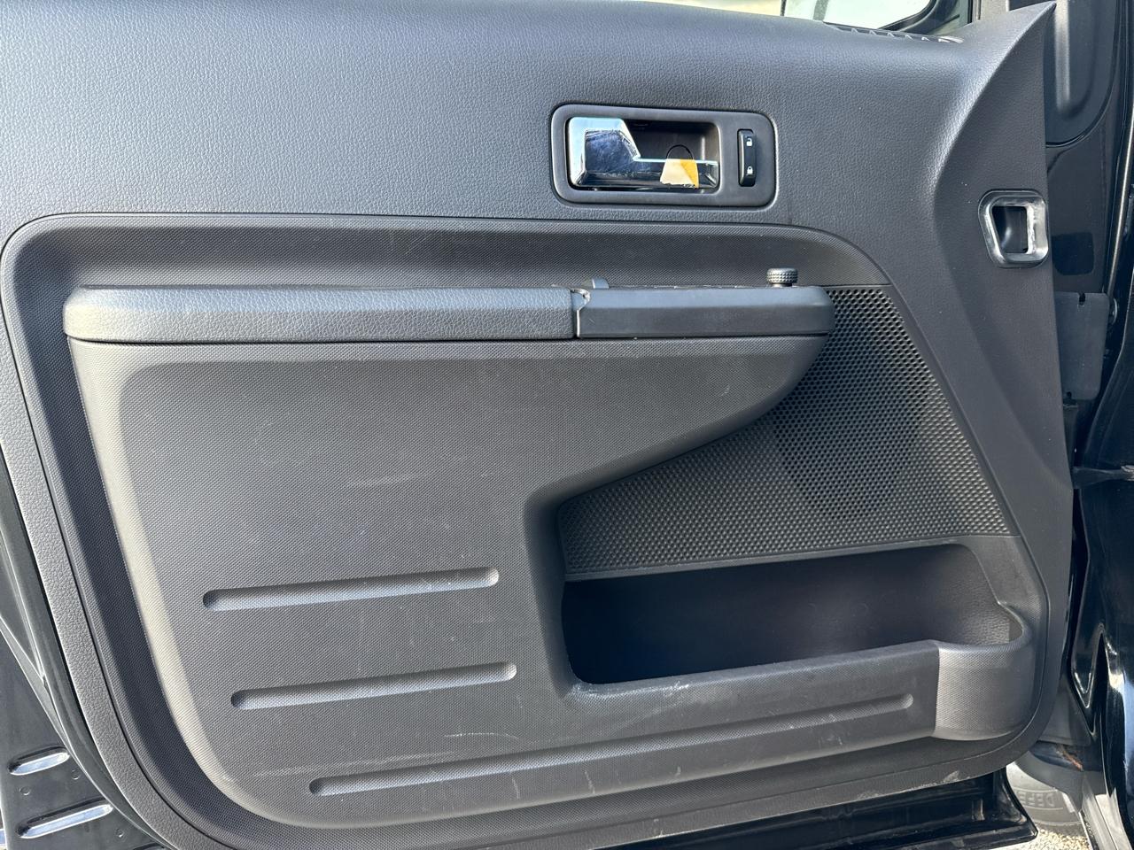 Ford Edge 4dr SEL FWD 2010