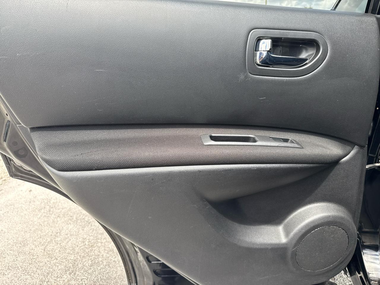 Nissan Rogue AWD 4dr S 2012