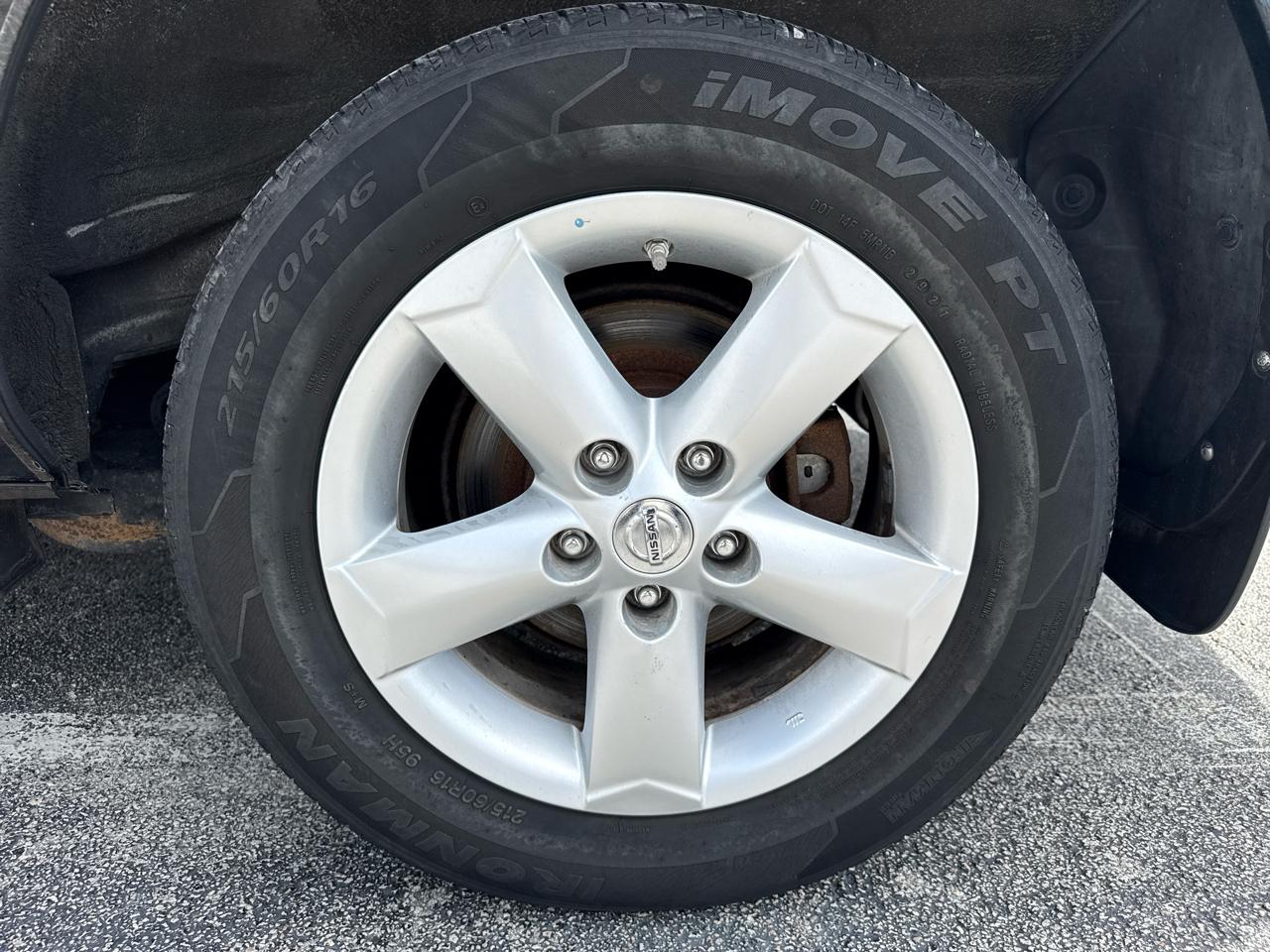 Nissan Rogue AWD 4dr S 2012