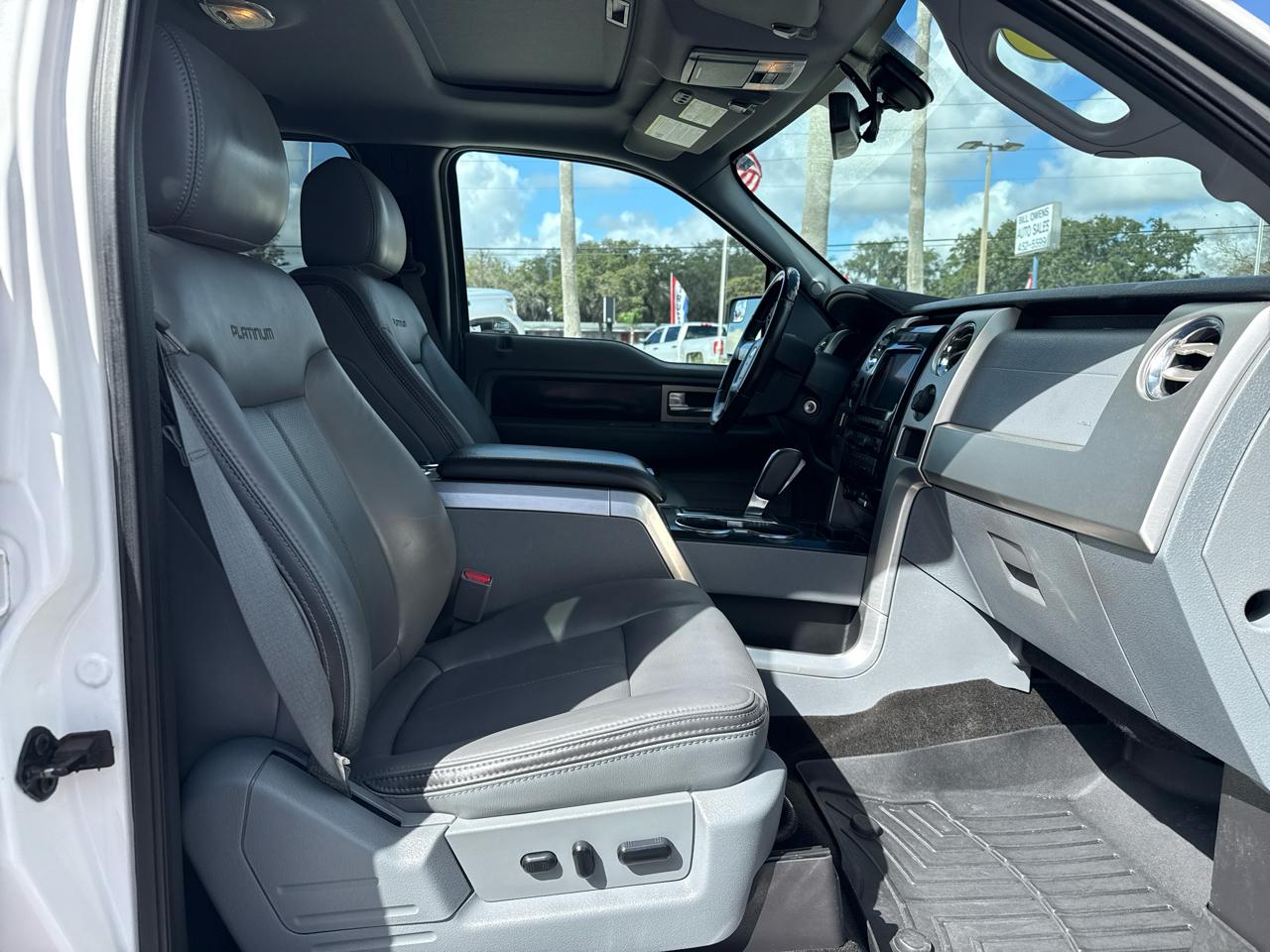 Ford F-150 4WD SuperCrew 145" Platinum 2012