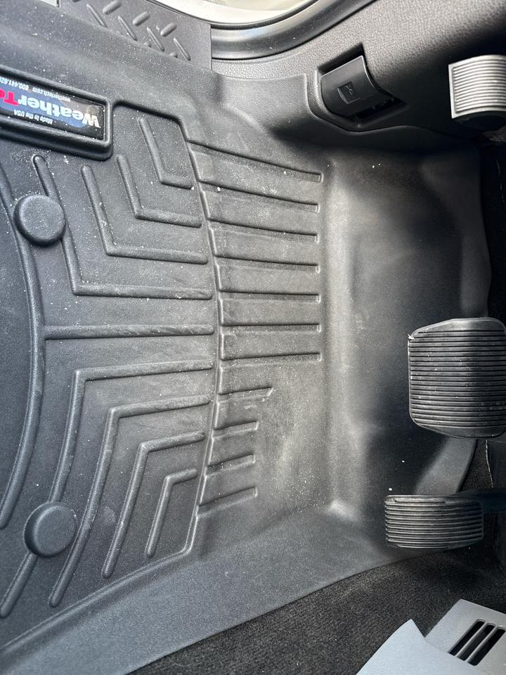 Ford F-150 4WD SuperCrew 145" Platinum 2012