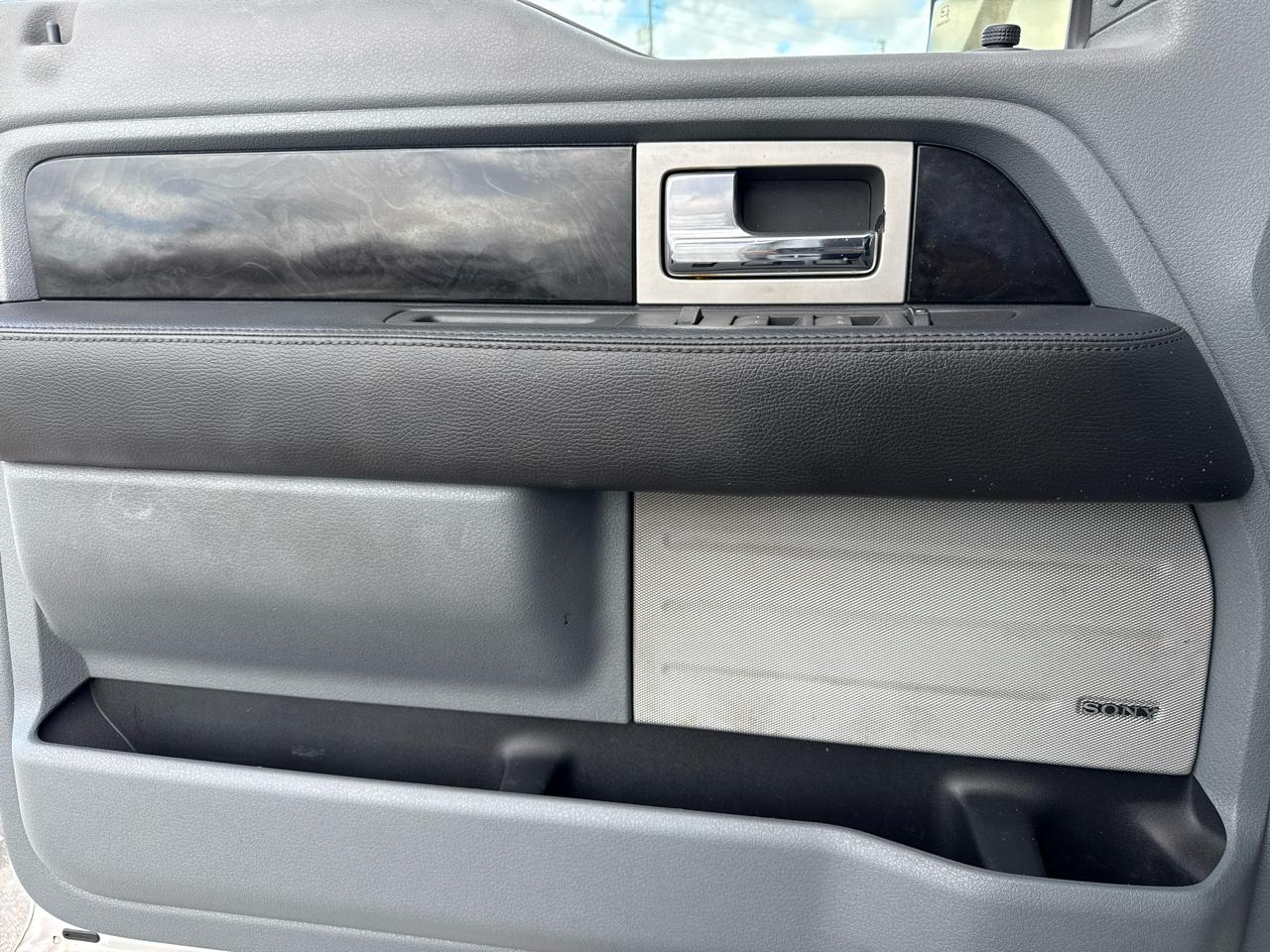 Ford F-150 4WD SuperCrew 145" Platinum 2012