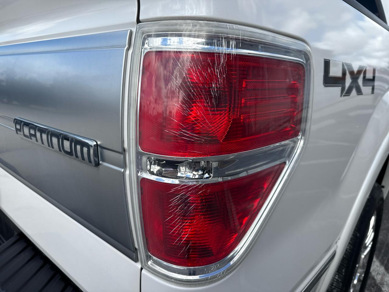 Ford F-150 4WD SuperCrew 145" Platinum 2012