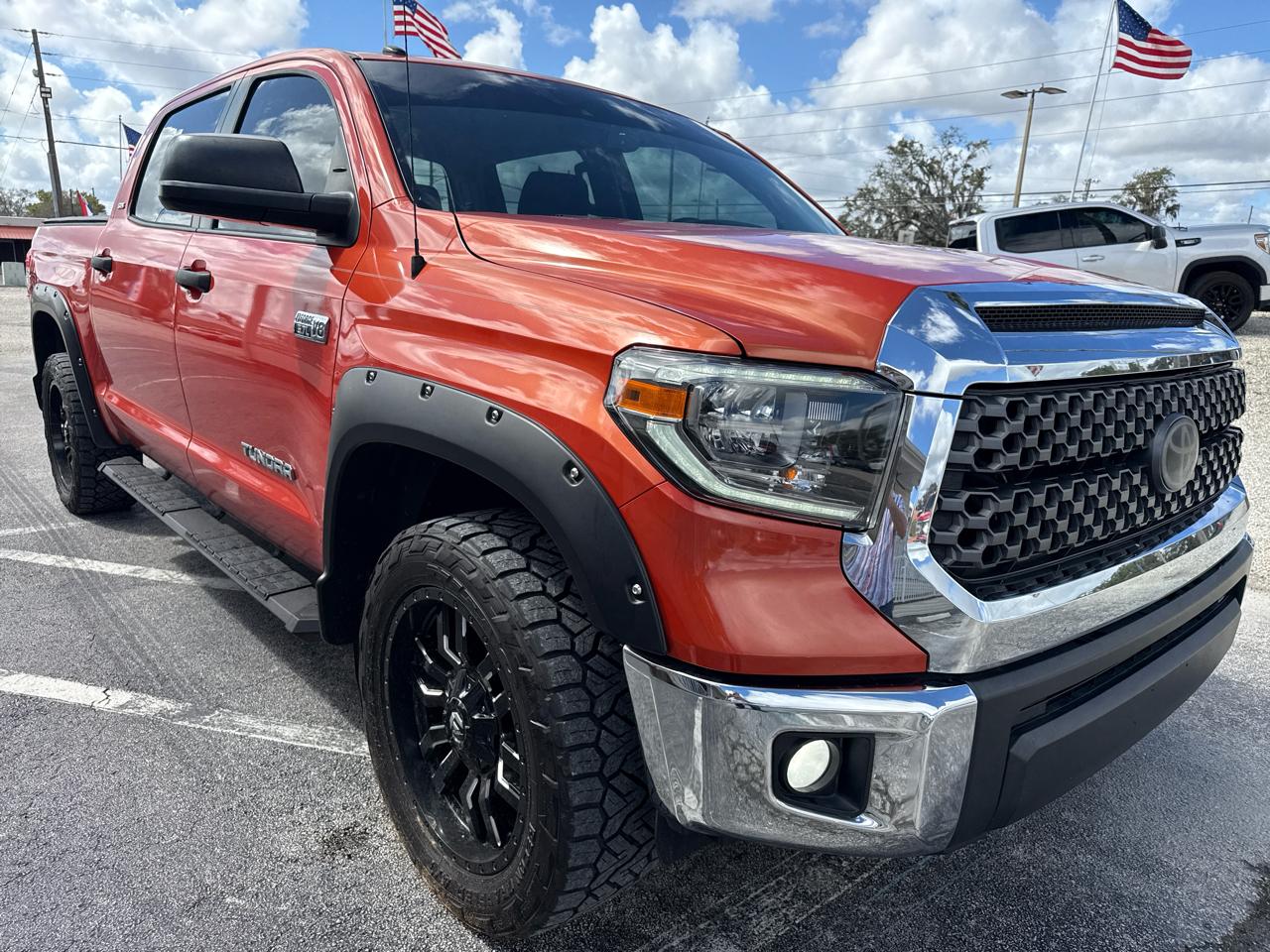 Toyota Tundra 2WD SR5 CrewMax 5.5' Bed 5.7L (Natl) 2018