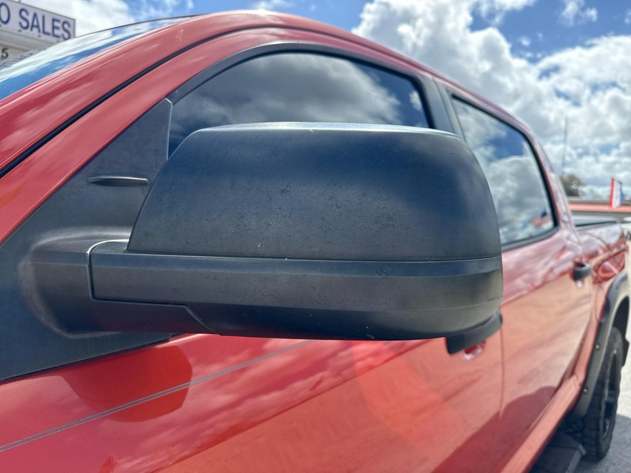 Toyota Tundra 2WD SR5 CrewMax 5.5' Bed 5.7L (Natl) 2018