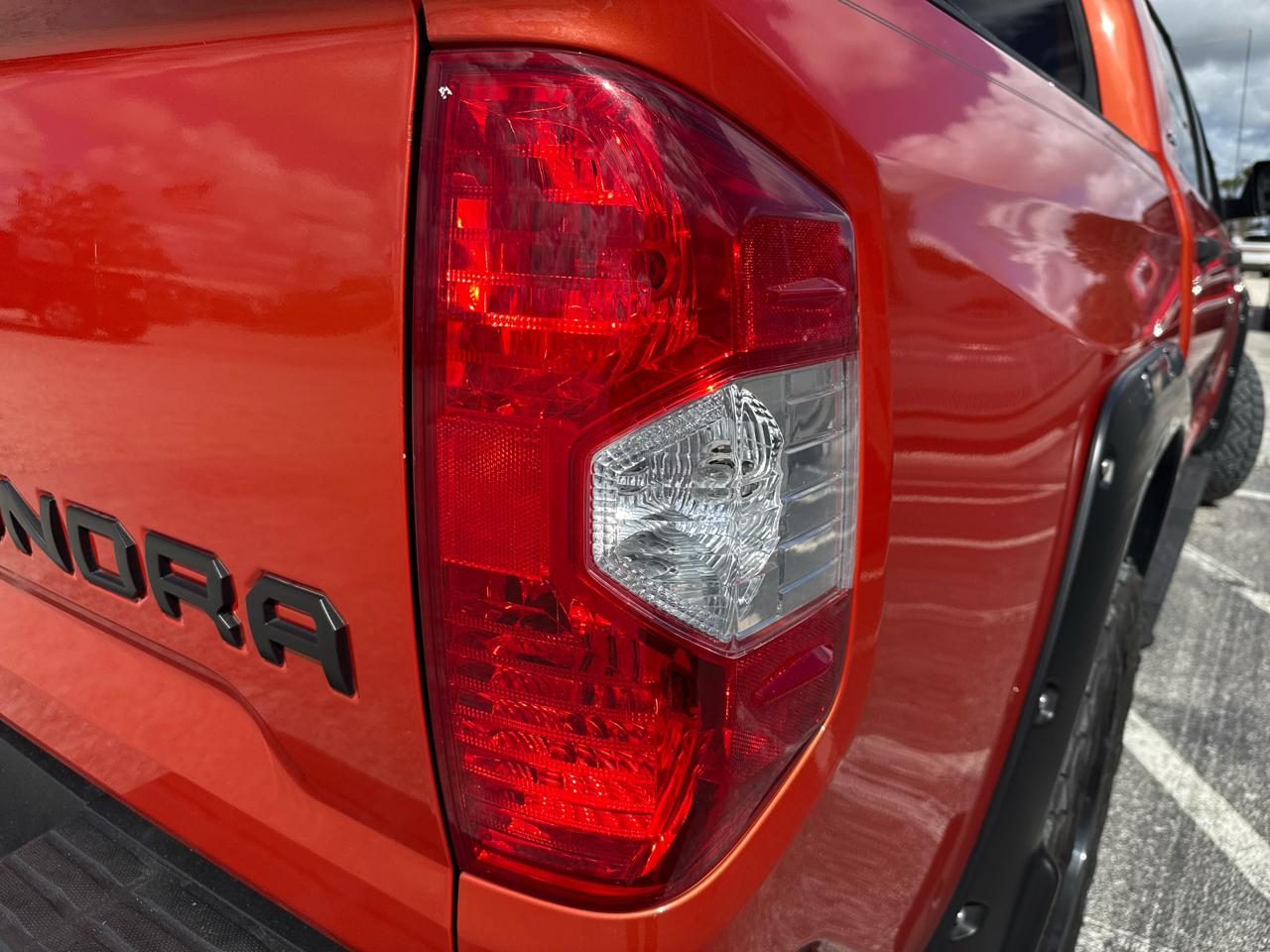 Toyota Tundra 2WD SR5 CrewMax 5.5' Bed 5.7L (Natl) 2018