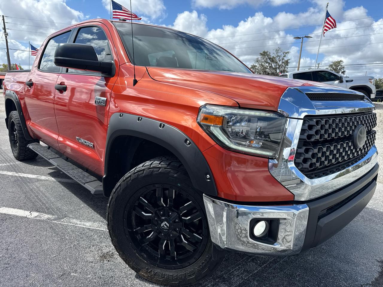 Toyota Tundra 2WD SR5 CrewMax 5.5' Bed 5.7L (Natl) 2018