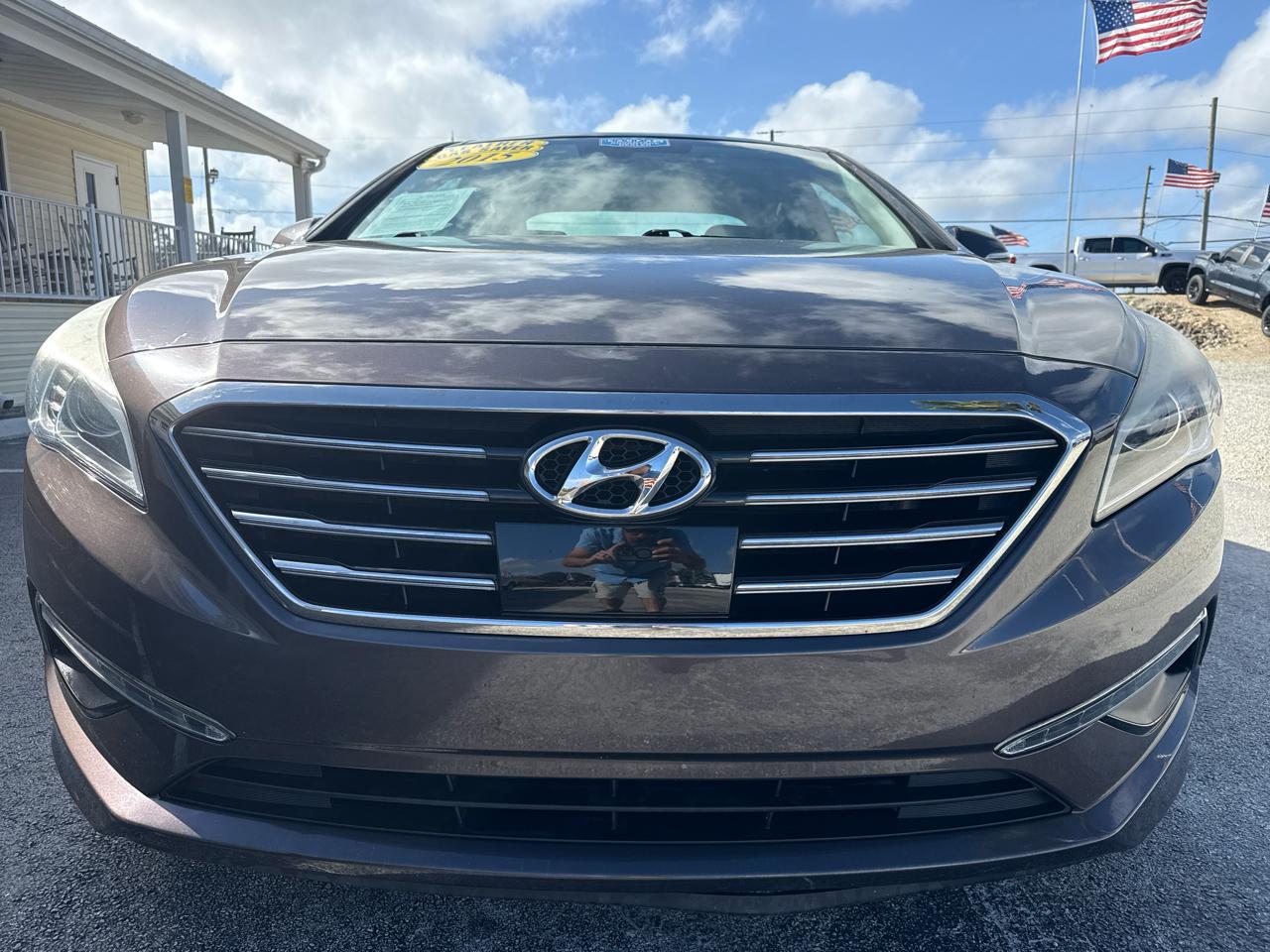 Hyundai Sonata 4dr Sdn 2.4L Limited 2015