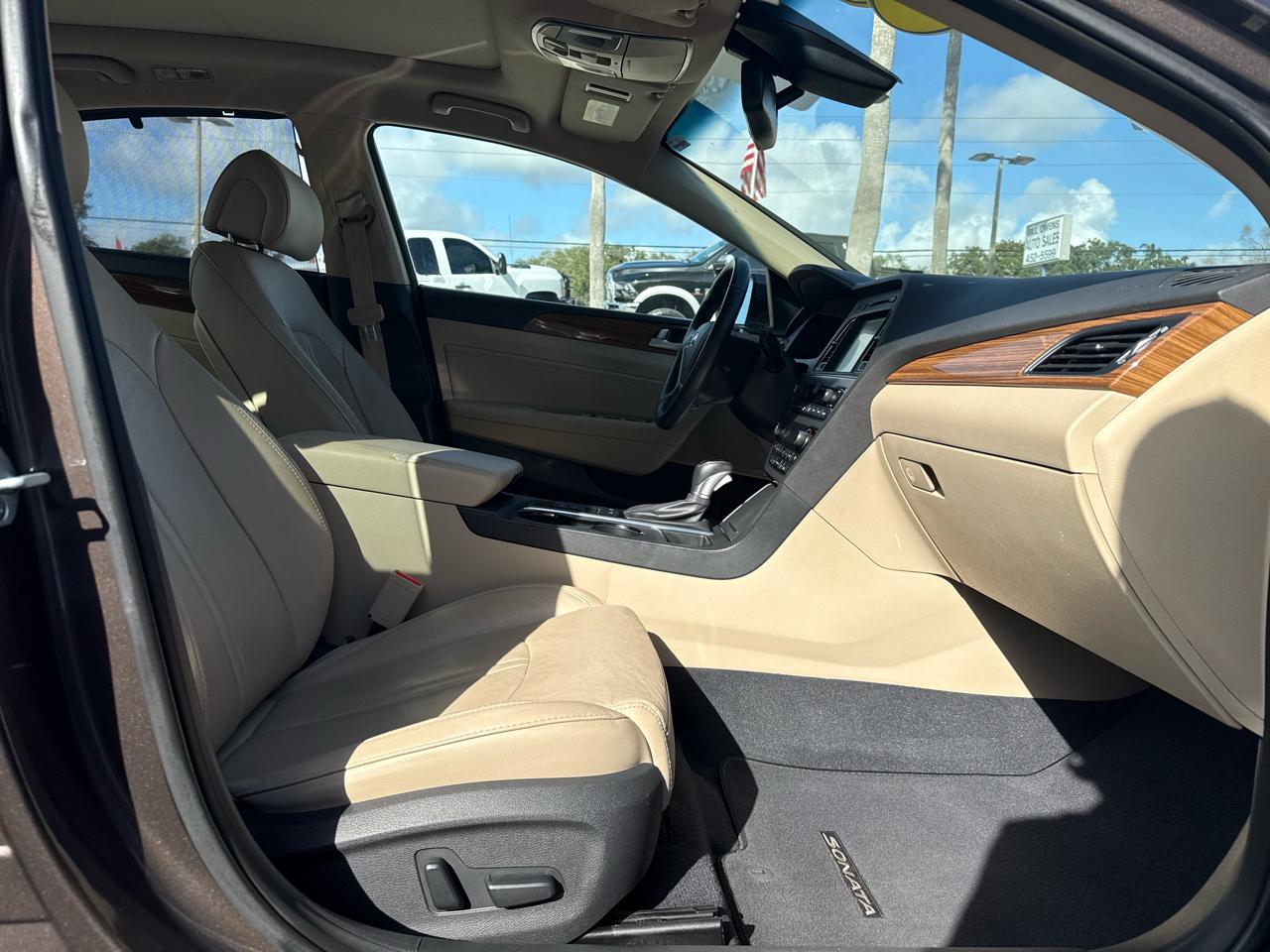 Hyundai Sonata 4dr Sdn 2.4L Limited 2015