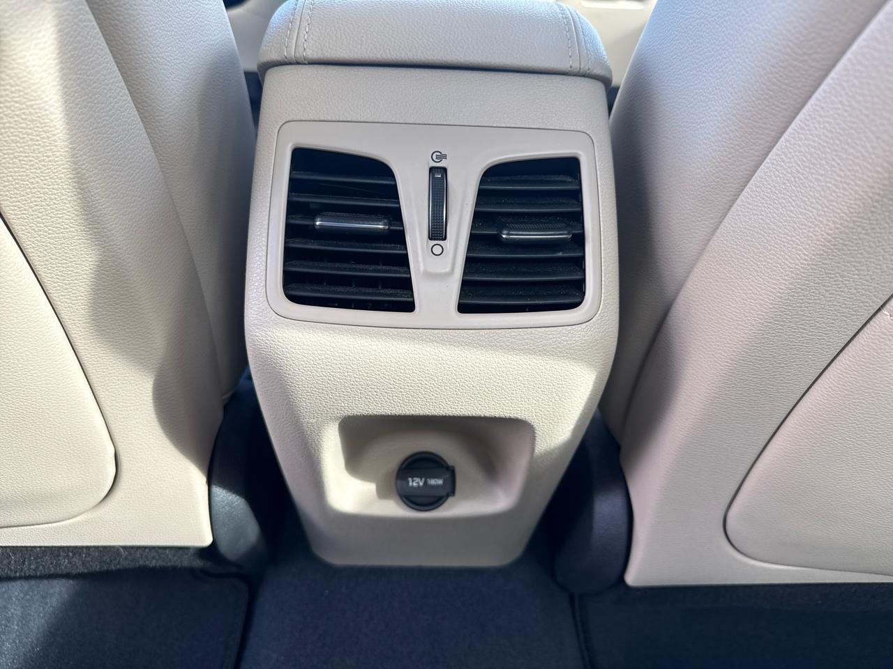 Hyundai Sonata 4dr Sdn 2.4L Limited 2015