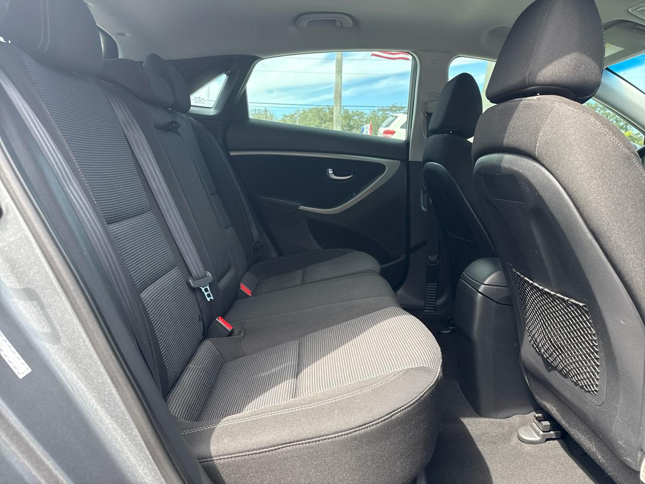 Hyundai Elantra GT Auto 2017