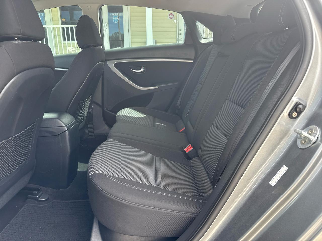 Hyundai Elantra GT Auto 2017