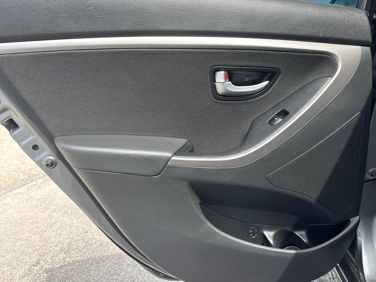 Hyundai Elantra GT Auto 2017