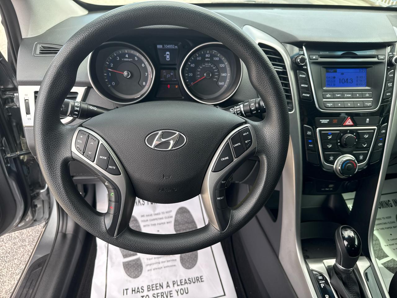 Hyundai Elantra GT Auto 2017