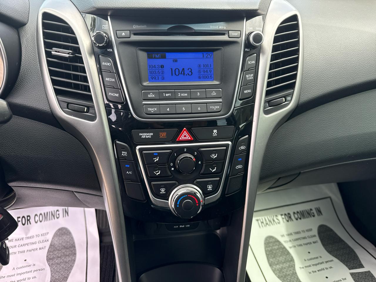 Hyundai Elantra GT Auto 2017