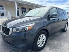 2017 Kia Sedona 