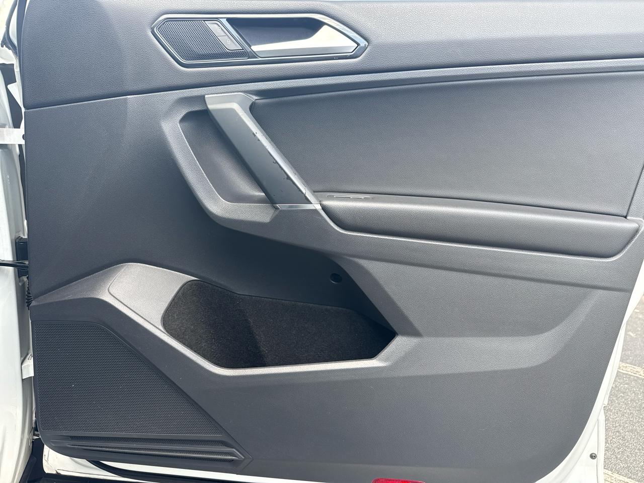 Volkswagen Tiguan 2.0T SEL FWD 2018