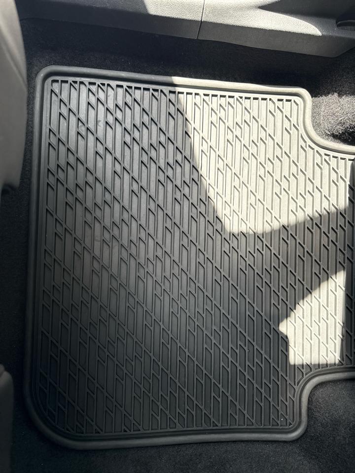 Volkswagen Tiguan 2.0T SEL FWD 2018