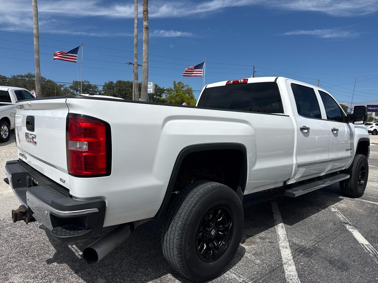 GMC Sierra 2500HD 4WD Crew Cab 167.7" SLT 2016