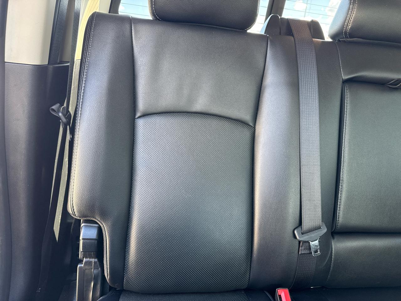 RAM 2500 Laramie 4x4 Mega Cab 6'4" Box 2017