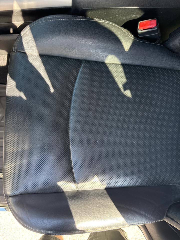 RAM 2500 Laramie 4x4 Mega Cab 6'4" Box 2017