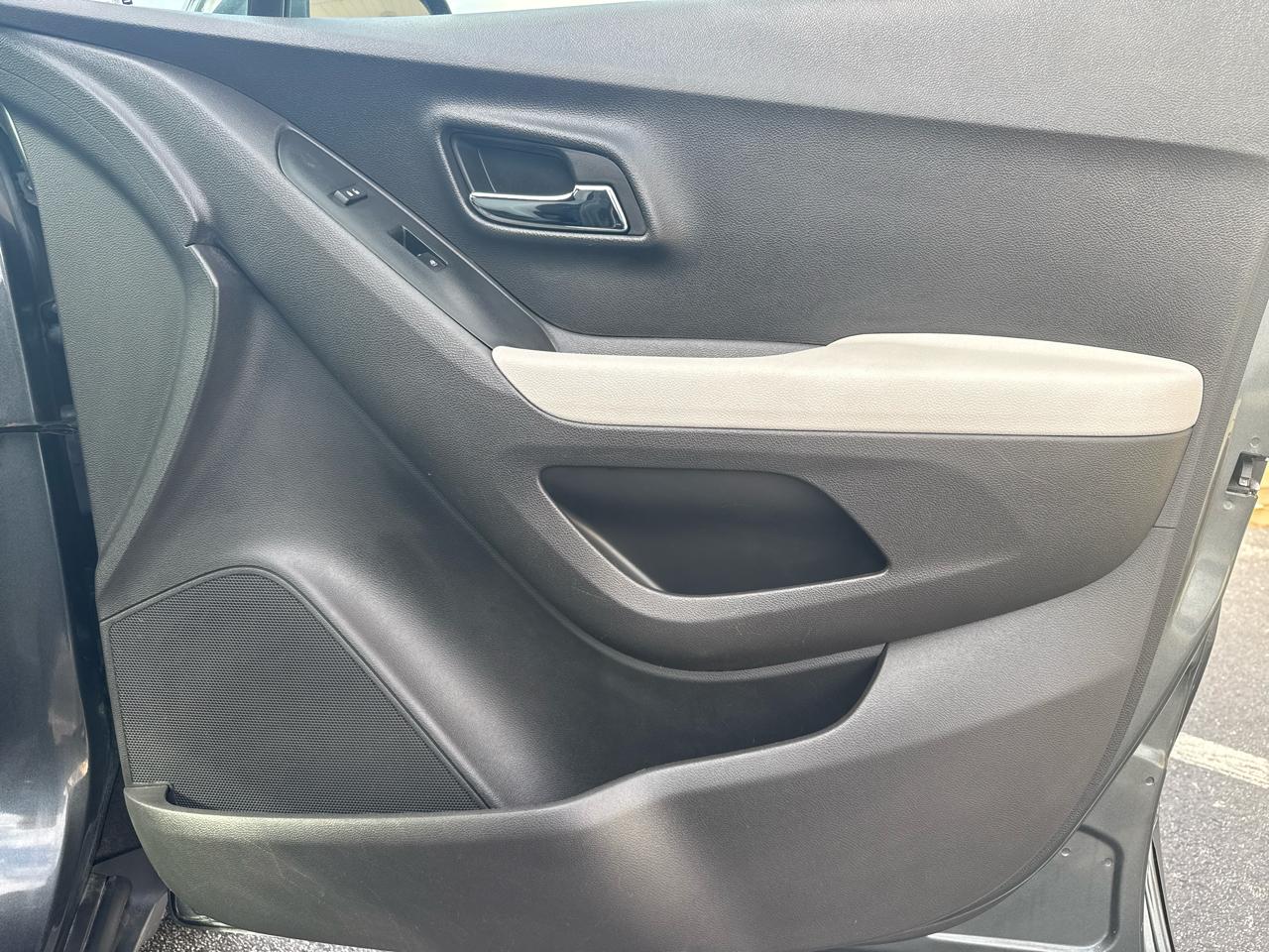 Chevrolet Trax FWD 4dr LS 2020