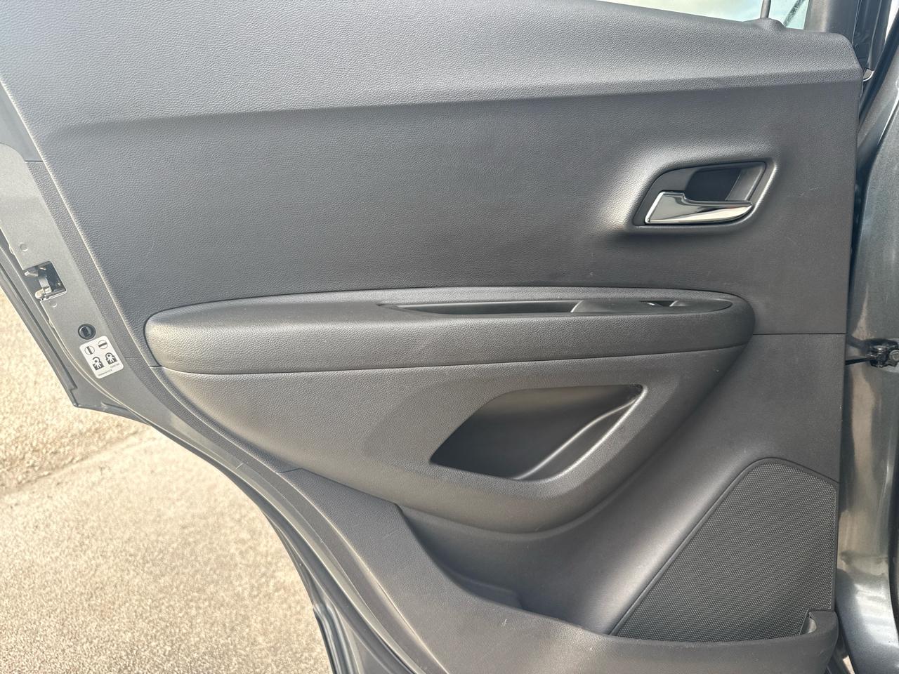 Chevrolet Trax FWD 4dr LS 2020