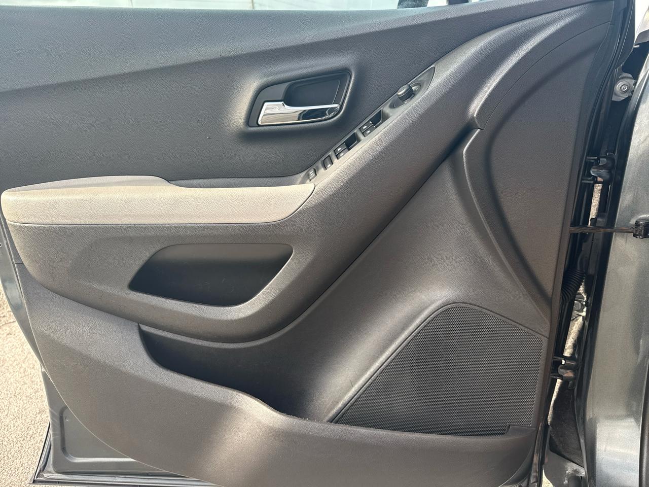 Chevrolet Trax FWD 4dr LS 2020