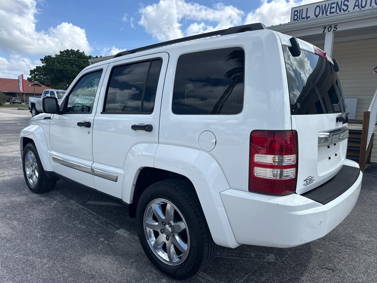 Jeep Liberty RWD 4dr Sport Latitude 2012